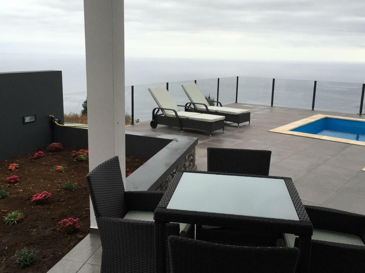 Villa Por Do Sol Estreito Da Calheta Buitenkant foto