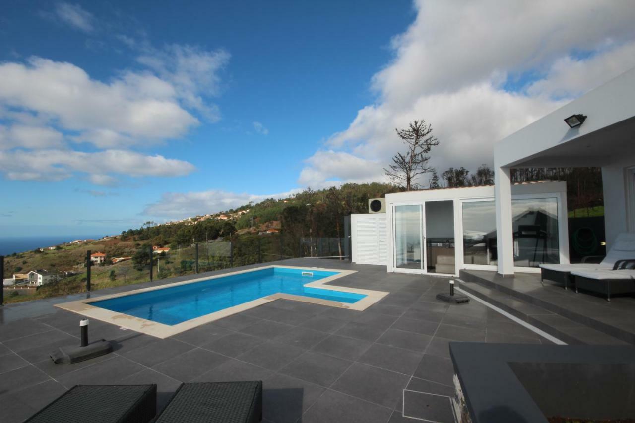 Villa Por Do Sol Estreito Da Calheta Buitenkant foto